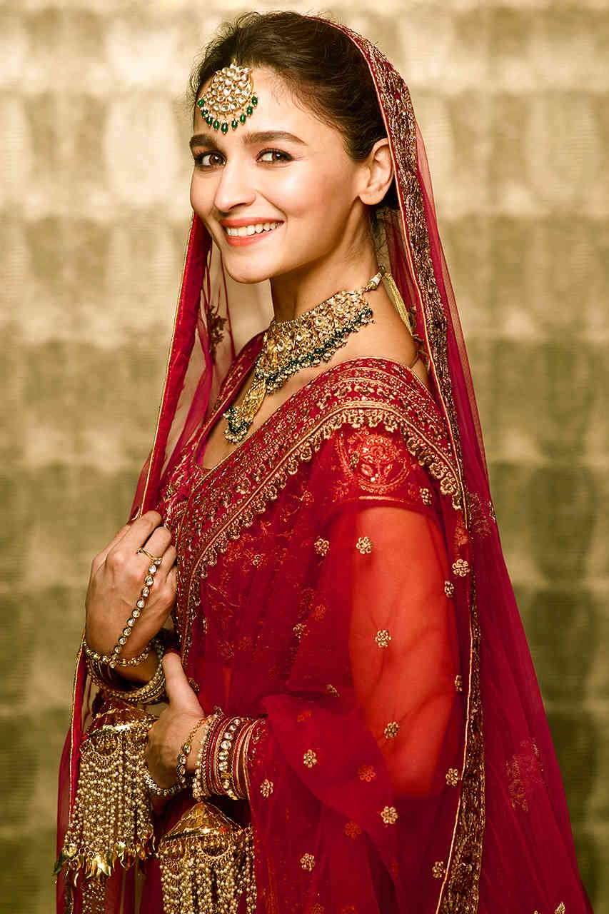 Manyavar Mohey | 90, 7070 St Barbara Blvd unit 88, Mississauga, ON L5W 0C9, Canada | Phone: (905) 795-7788