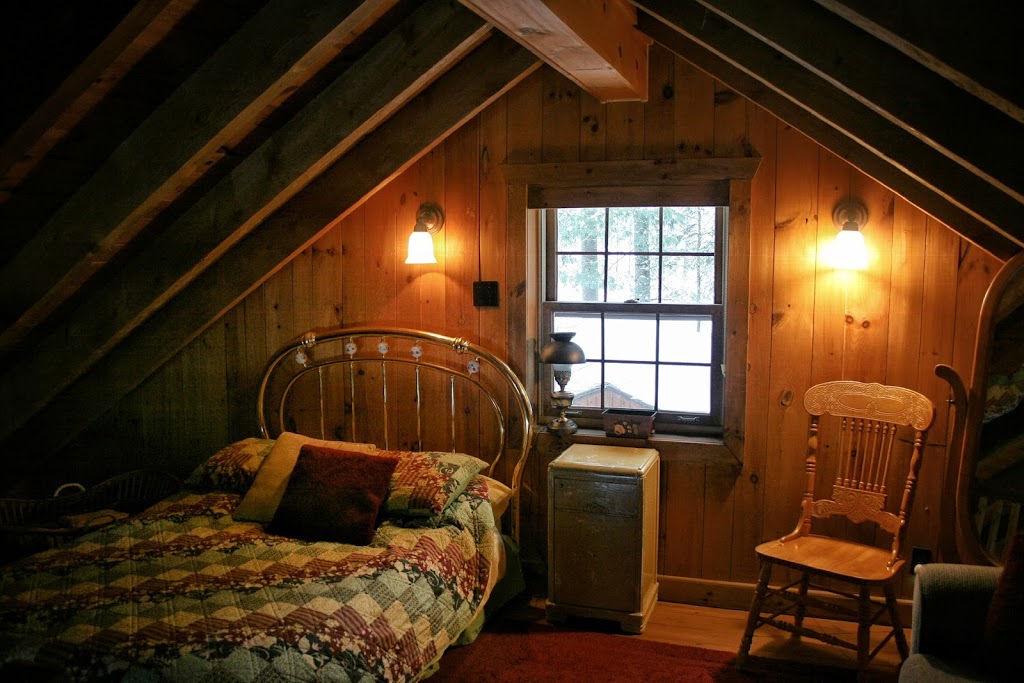 Chalet Ricalin | 7043 Rue du Trappeur, Wentworth-Nord, QC J0T 1Y0, Canada | Phone: (514) 821-6267