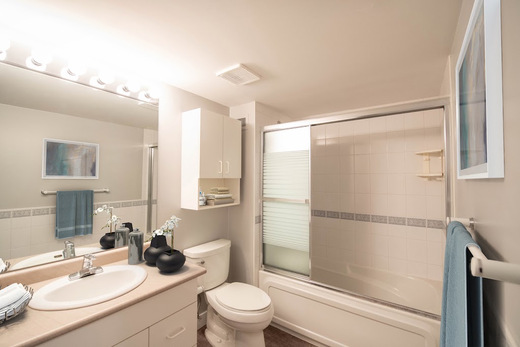 Canterbury House | 270 Roslyn Rd, Winnipeg, MB R3L 0H3, Canada | Phone: (204) 452-6481