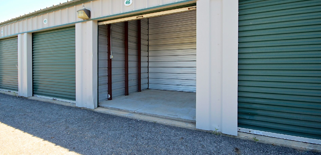The Storage Shed Taber | 6204 60 Ave, Taber, AB T1G 1K4, Canada | Phone: (587) 220-0659