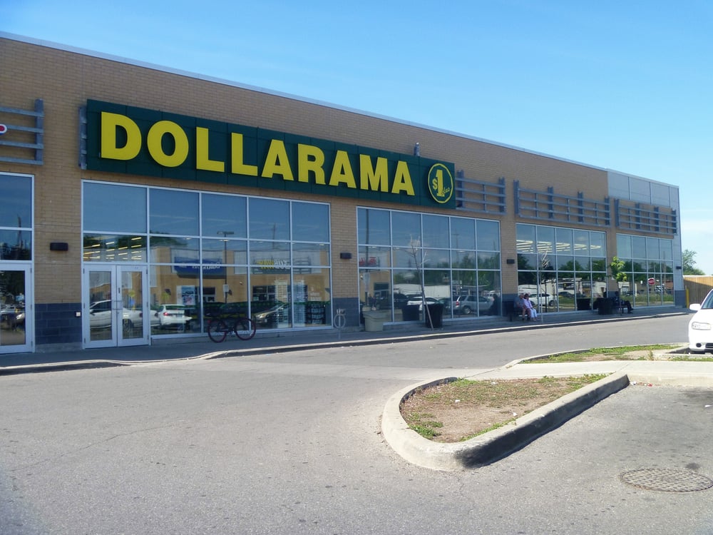Dollarama | 2561 St Clair Ave W, Toronto, ON M6N 4Z5, Canada | Phone: (416) 645-0336