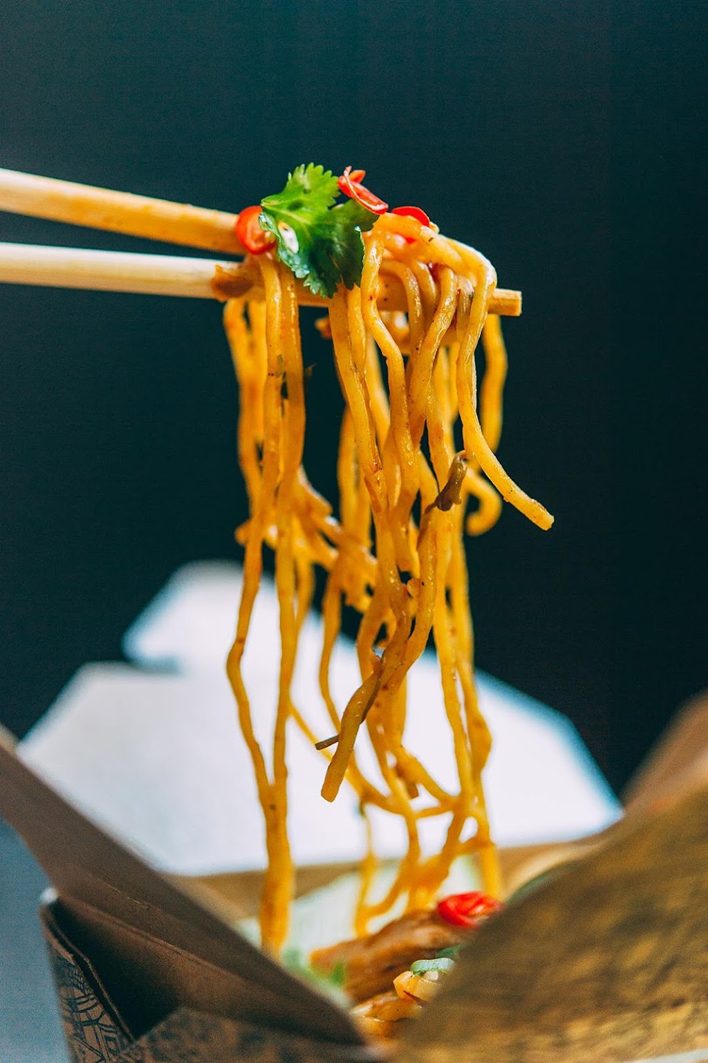 Noodlebox | 32555 London Ave, Mission, BC V2V 6M7, Canada | Phone: (604) 814-6339