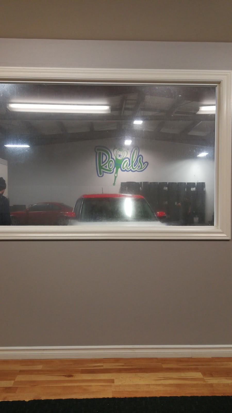 Krown London Hyde Park | 1930 Mallard Rd Unit 7, London, ON N6H 5M1, Canada | Phone: (519) 473-0030