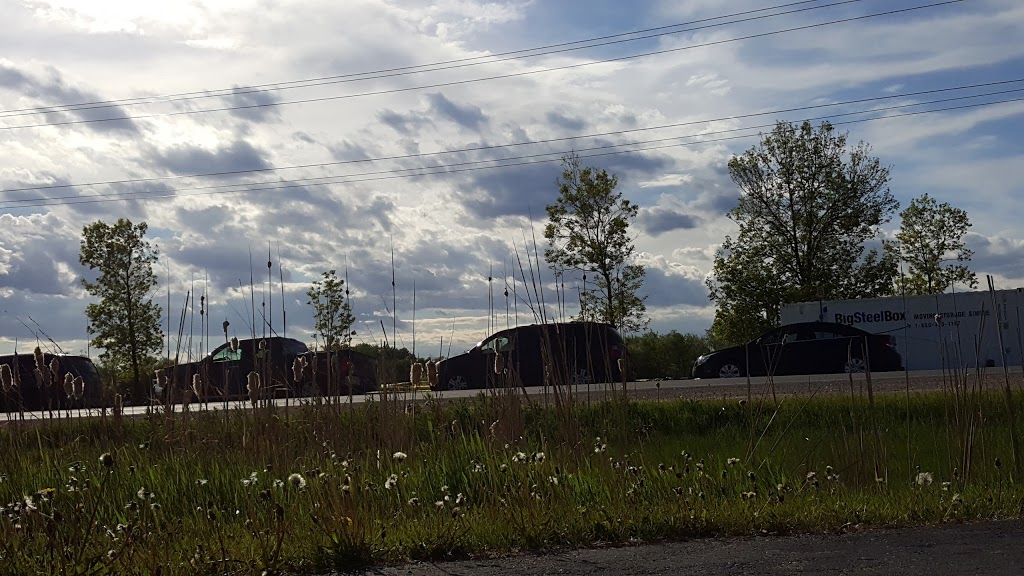 Anderson Park | 900 Raleigh St, Winnipeg, MB R2K, Canada | Phone: (204) 661-1528