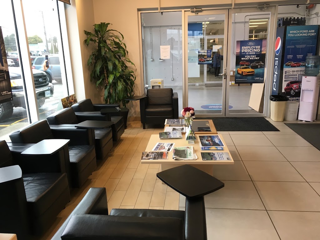 South Coast Ford Sales | 5606 Wharf Ave, Sechelt, BC V0N 3A0, Canada | Phone: (604) 885-3281