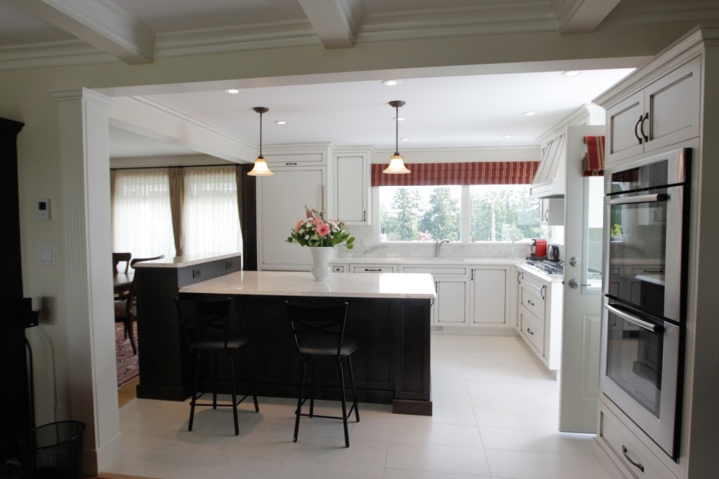 Alair Homes West Vancouver | 5860 Falcon Rd, West Vancouver, BC V7W 1W5, Canada | Phone: (778) 929-8292