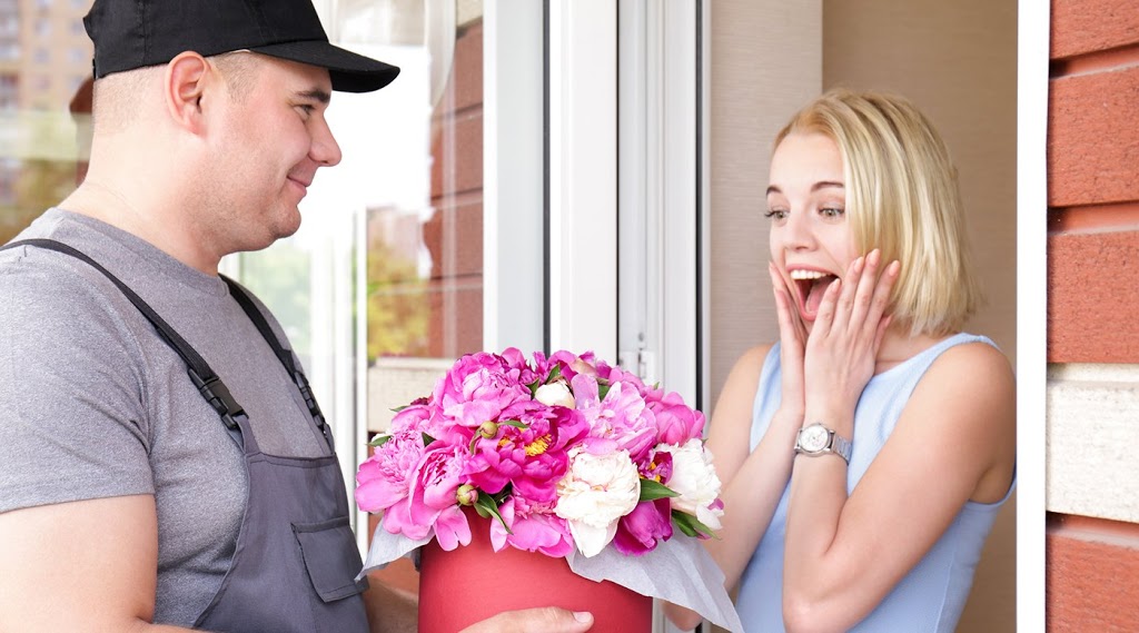 CanWill Gift Delivery | 1133 Ritson Rd N House 53, Oshawa, ON L1G 7T3, Canada | Phone: (647) 866-7871