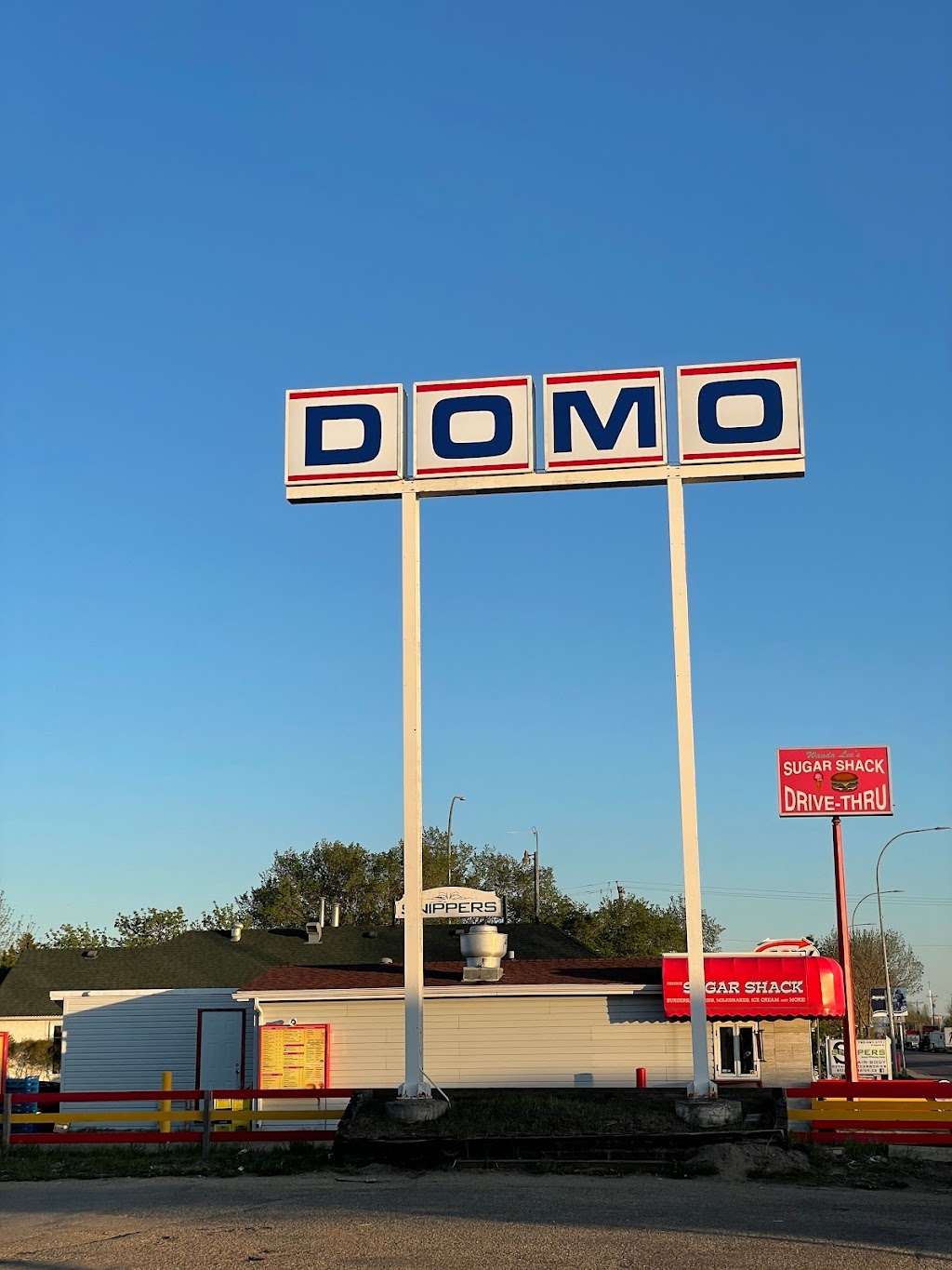 Devon Domo | 17 Superior St, Devon, AB T9G 1Y9, Canada | Phone: (780) 987-8026
