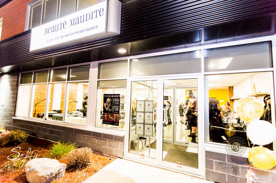 Académie Beauté Maudite | 2700 Boulevard des Entreprises #102, Terrebonne, QC J6X 4J8, Canada | Phone: (450) 477-0799