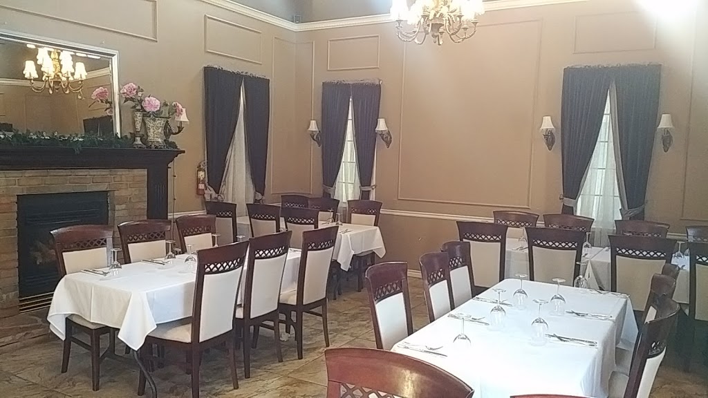 Hansons Restaurant | 3721 Aurora Rd, Whitchurch-Stouffville, ON L4A 2P9, Canada | Phone: (905) 888-1818