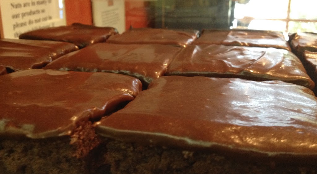 The Village Baker Cafe | 992 Dorman Rd, Bowen Island, BC V0N 1G0, Canada | Phone: (604) 947-2869