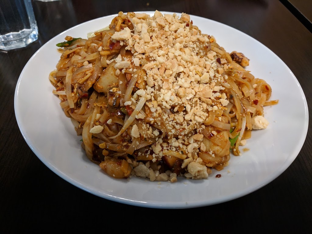 Thai Cuisine Experts | 3960 Grand Park Dr #2, Mississauga, ON L5B 4M6, Canada | Phone: (905) 848-0063