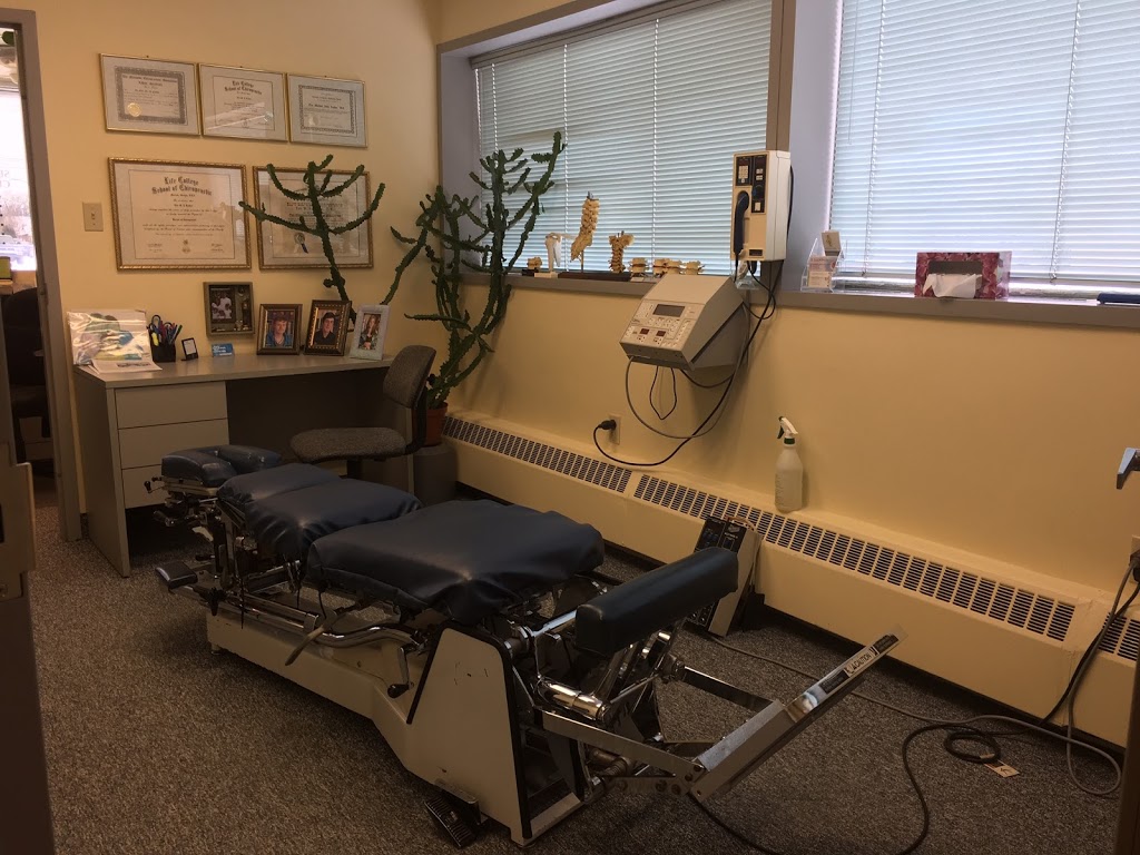 Assiniboine Chiropractic Centre | 1861 Portage Ave, Winnipeg, MB R3J 0G8, Canada | Phone: (204) 888-1202
