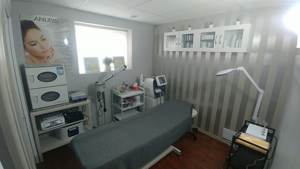 Microderma Skin and Laser Aesthetics | 275 John Angus Dr, Winnipeg, MB R3Y 0G2, Canada | Phone: (204) 296-4336