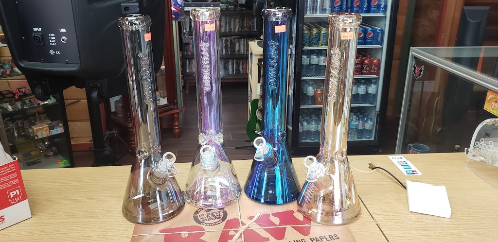 Crescent Vape Shop/ Crescent trading post | 102 Victoria St E, Amherst, NS B4H 1X8, Canada | Phone: (902) 661-2209