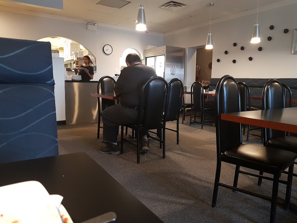 Juliana Pizza & Lounge | 5064 4 Ave, Regina, SK S4T 0J6, Canada | Phone: (306) 543-1221