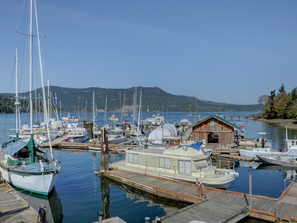 Vancouver Island Realtor Lorne Gait of Royal LePage Nanaimo Real | Box 1300, 410A 1st Ave, Ladysmith, BC V9G 1A9, Canada | Phone: (250) 618-0680