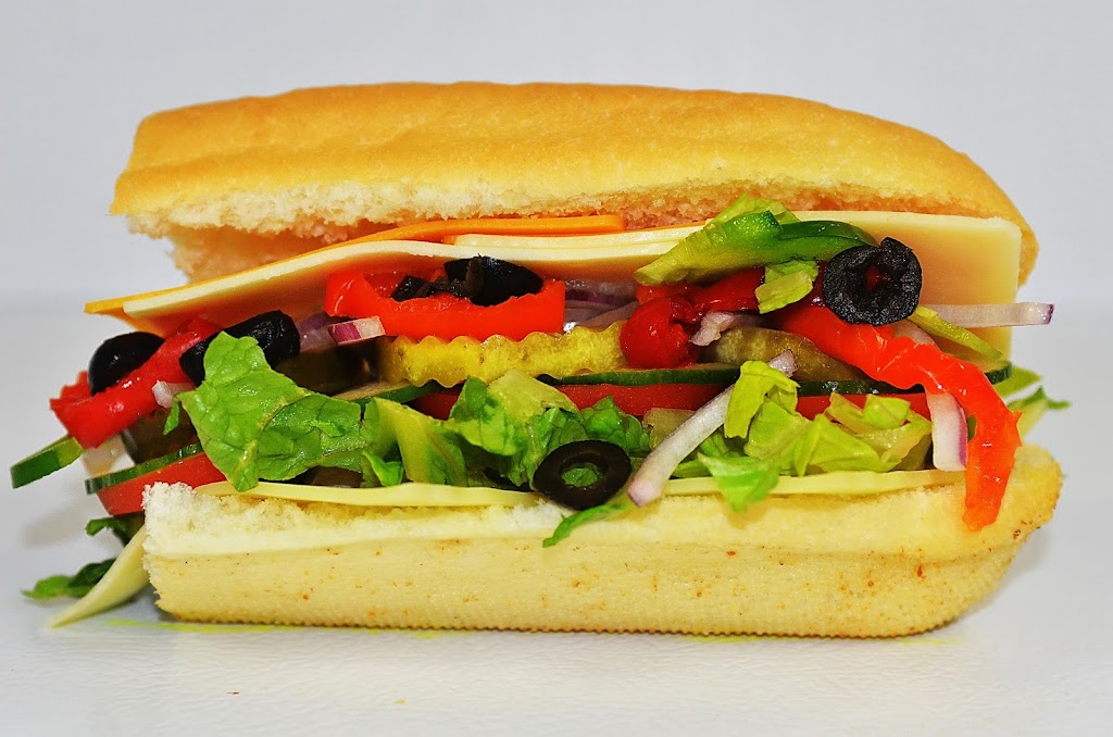 RHM Donair & Subs | 4539 Gertrude St, Port Alberni, BC V9Y 6J9, Canada | Phone: (778) 421-1782