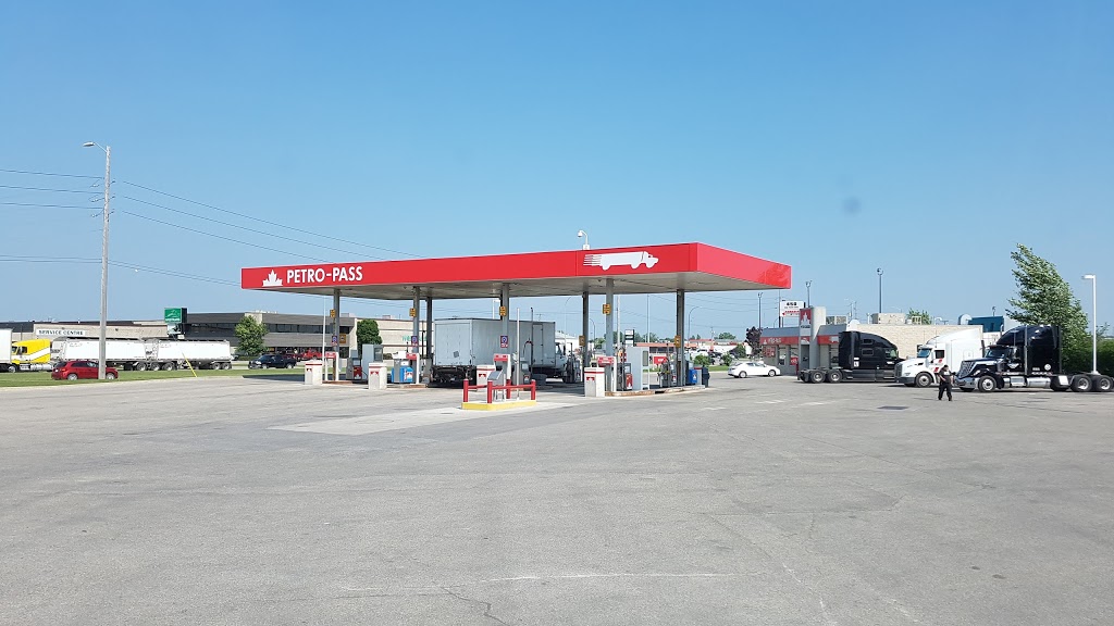 Petro-Pass Truck Stop | 425 Oak Point Hwy, Winnipeg, MB R2R 1T9, Canada | Phone: (204) 694-3835