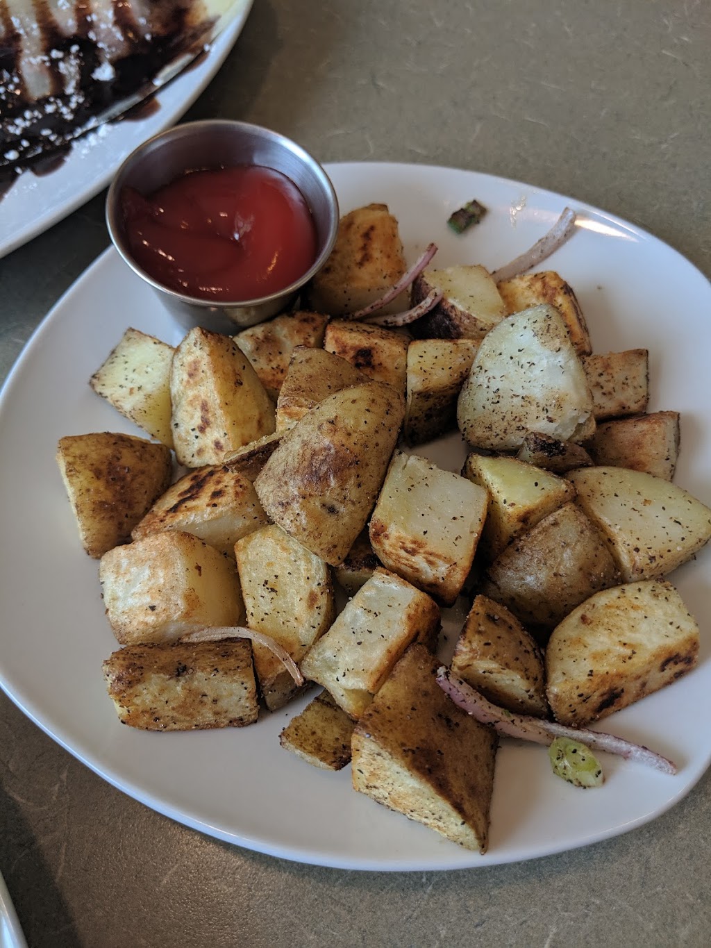 Commons Creperie Cafe | 11 Hampton Rd, Rothesay, NB E2E 5K8, Canada | Phone: (506) 847-8480