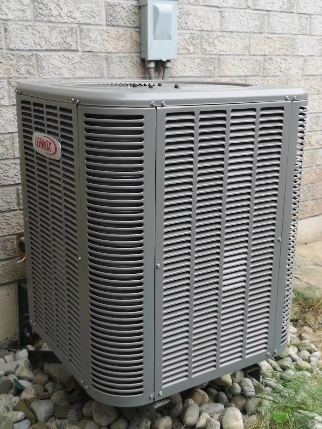 HatchSpark -Hot water tank, AC, Heating, Gas piping, Renovation | Wellington st e and, Bayview Ave, Aurora, ON L4G 0G6, Canada | Phone: (647) 297-7712