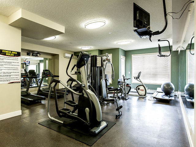 Wellington Court Apartments | 466-470 Macewan Rd SW, Edmonton, AB T6W 1W2, Canada | Phone: (780) 430-7879
