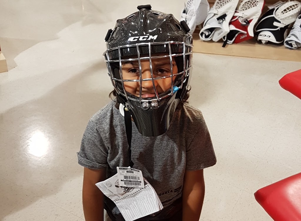 Pro Hockey Life Kitchener | 50 Sportswold Crossing Rd, Kitchener, ON N2P 0A4, Canada | Phone: (519) 653-7177