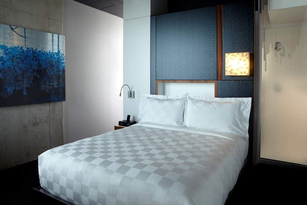 Alt Hotel Toronto Airport | 6080 Viscount Rd, Mississauga, ON L4V 0A1, Canada | Phone: (905) 362-4337