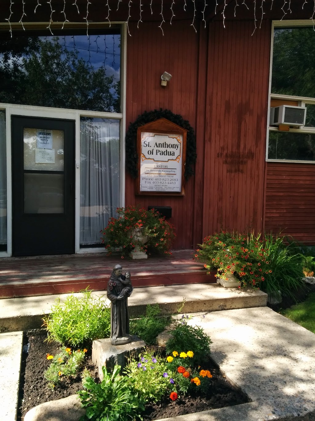 St. Anthonys Catholic Parish | 151 3 St W, Drumheller, AB T0J 0Y4, Canada | Phone: (403) 823-2683