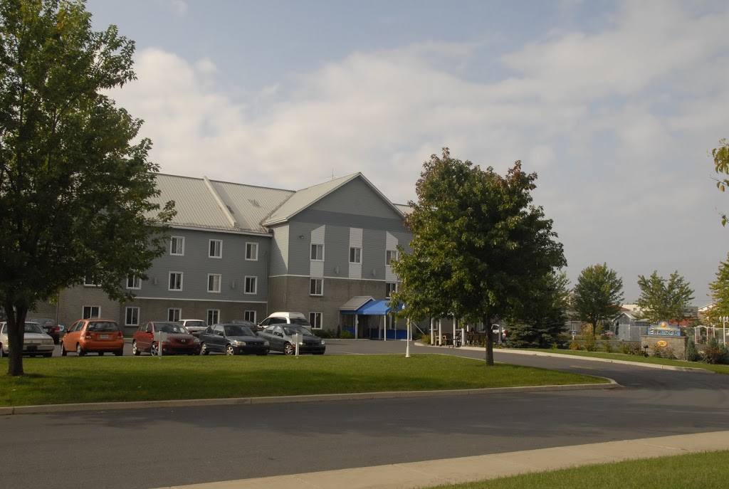 Residence Bleu & Or | 707, rue Martel, Richelieu, QC J3L 5R7, Canada | Phone: (450) 447-2626