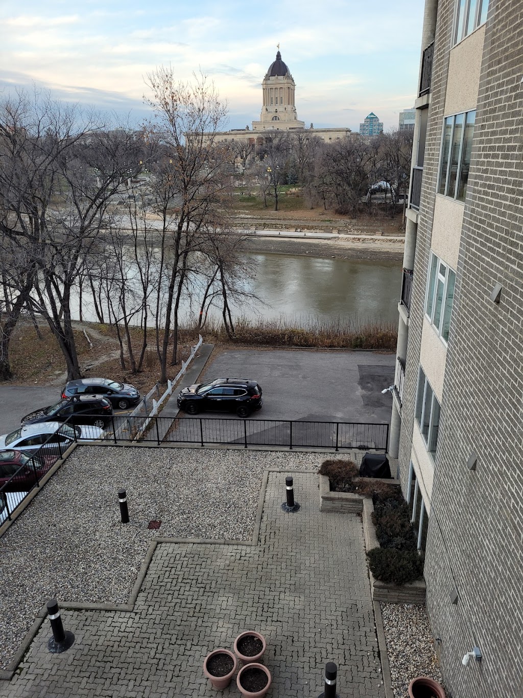 Key-Move Realty | 1767 Main St, Winnipeg, MB R2V 1Z8, Canada | Phone: (204) 339-1661