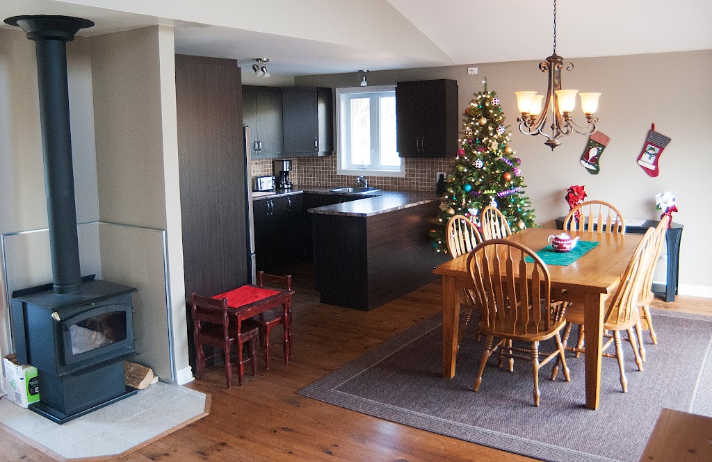 Le Chalet Mocha | 400 5e Rue N, Chertsey, QC J0K 3K0, Canada | Phone: (514) 247-4786