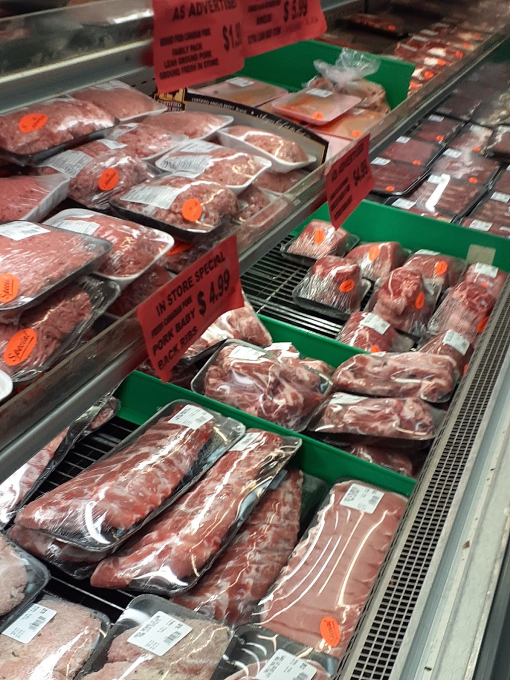 Banana Grove Market And Deli | 2705 E 22nd Ave, Vancouver, BC V5M 3G3, Canada | Phone: (604) 435-0646