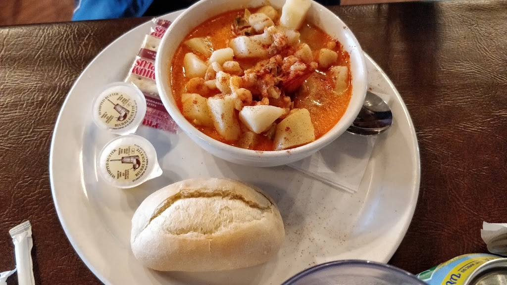 Bayou Pub and Restaurant | 607 Main St, Shediac, NB E4P 2C6, Canada | Phone: (506) 533-8009