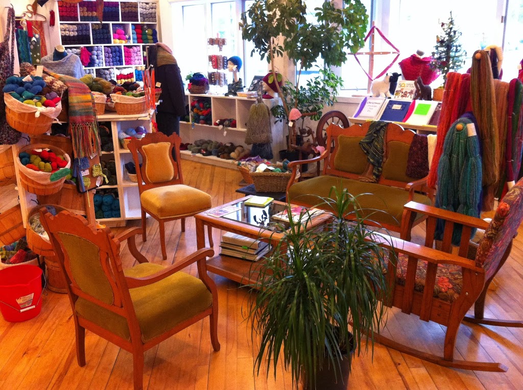 Have A Yarn | 575 Main St, Mahone Bay, NS B0J 2E0, Canada | Phone: (902) 624-0569