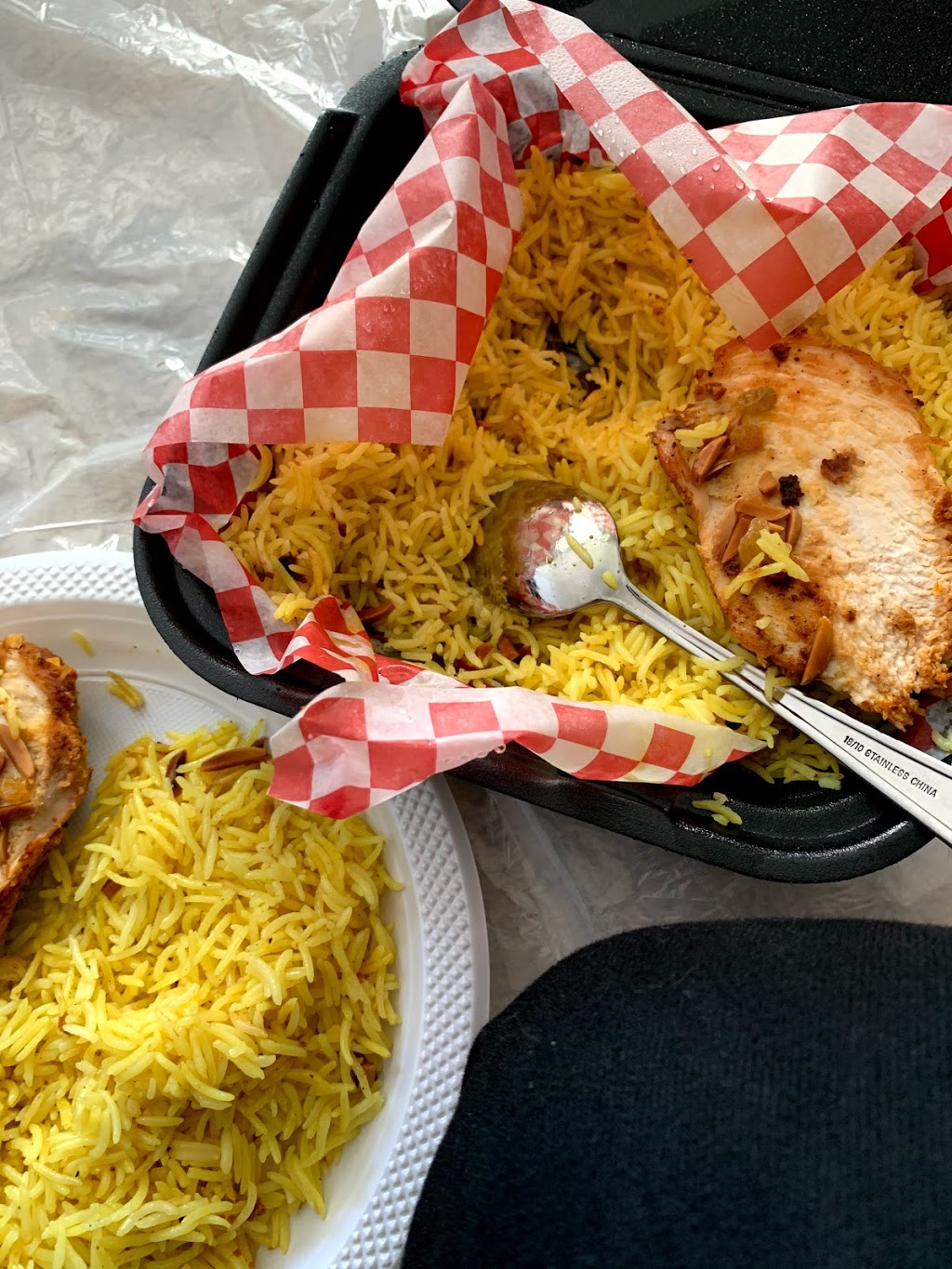 Mandy Plus Restaurant | 1705 Wyandotte St W, Windsor, ON N9B 1J2, Canada | Phone: (519) 258-7000