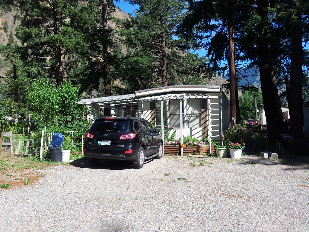 Zacks Town Trader | 1510 Hwy 3A, Keremeos, BC V0X 1N0, Canada | Phone: (250) 502-7822