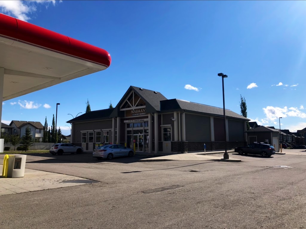 Madaans Country Market | Sunset Dr, Cochrane, AB T3C 0B4, Canada | Phone: (403) 851-0177