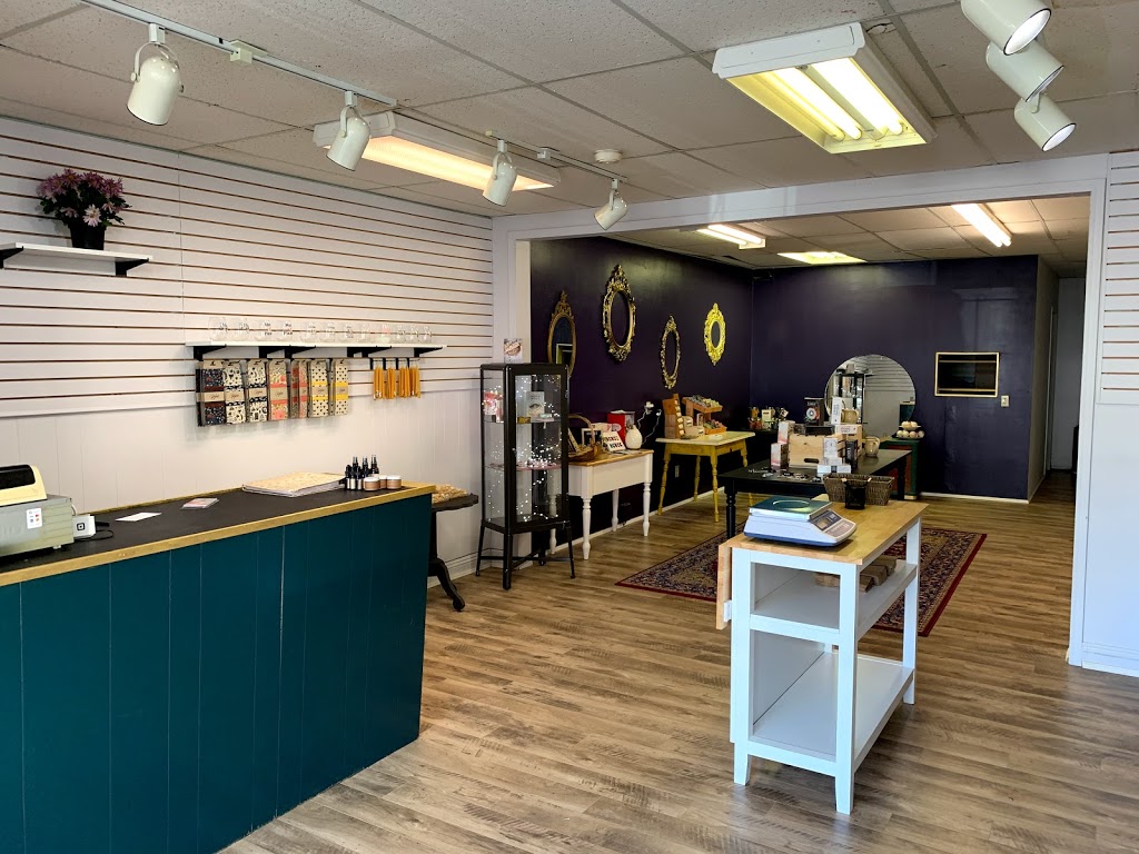 Amongst the Weeds Herbal Apothecary | 723 Shuswap Ave, Chase, BC V0E 1M0, Canada | Phone: (250) 679-3440