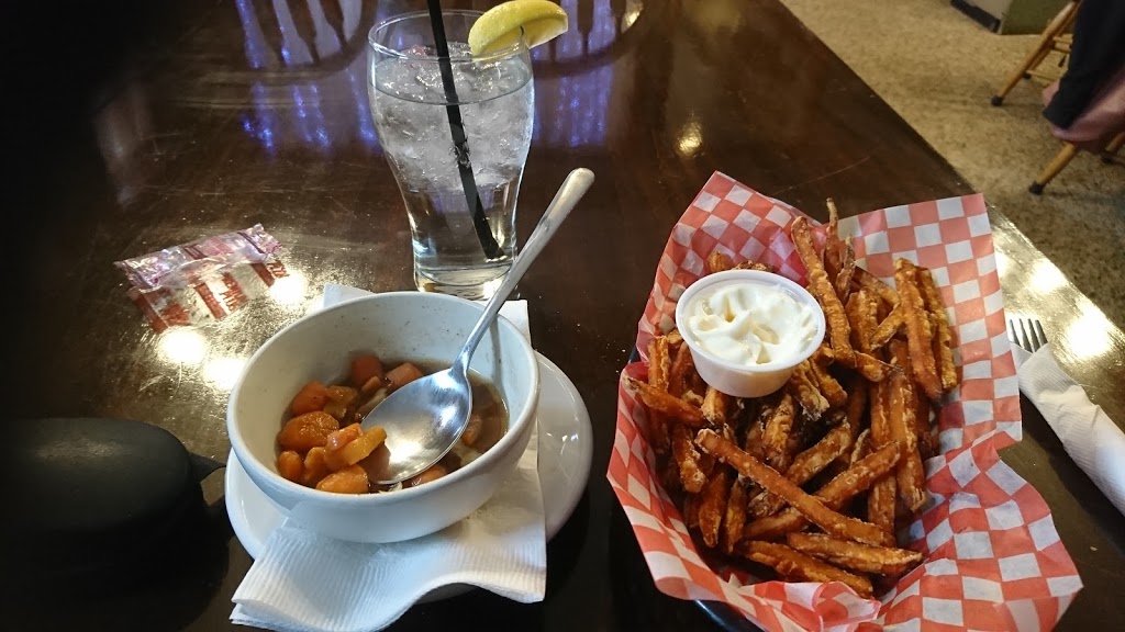 Harleys Pub and Perk | 87 Elora St, Mildmay, ON N0G 2J0, Canada | Phone: (519) 367-2683