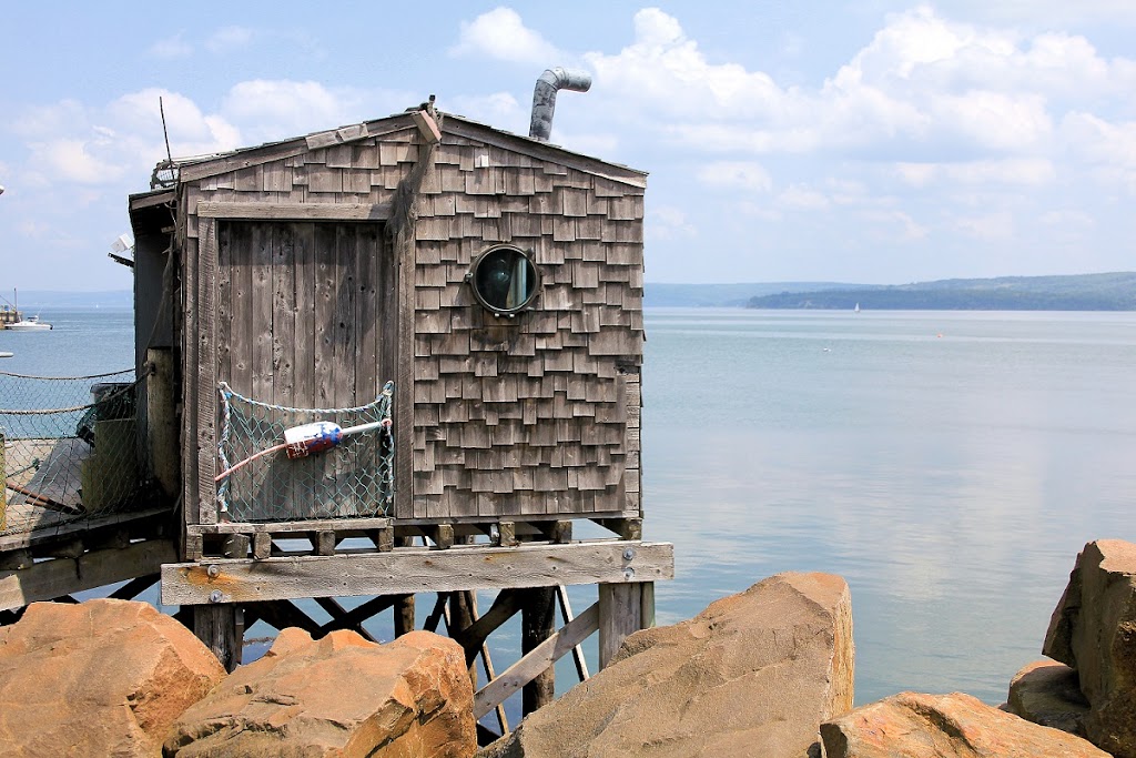 Digby Visitor Information Ctr | 237 Shore Rd, Digby, NS B0V 1A0, Canada | Phone: (902) 245-5714