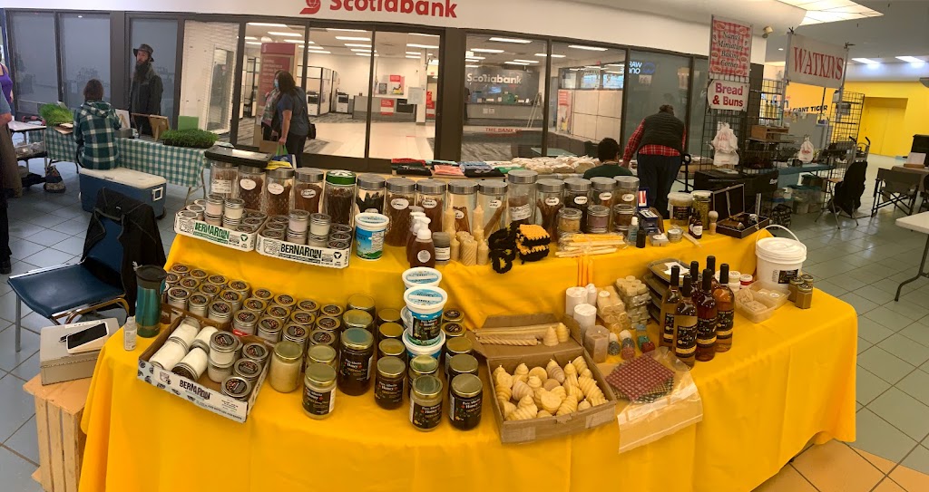 BBB HONEY FARM INC | 382080 RR 5, 5, Alhambra, AB T0M 0C0, Canada | Phone: (403) 844-3557