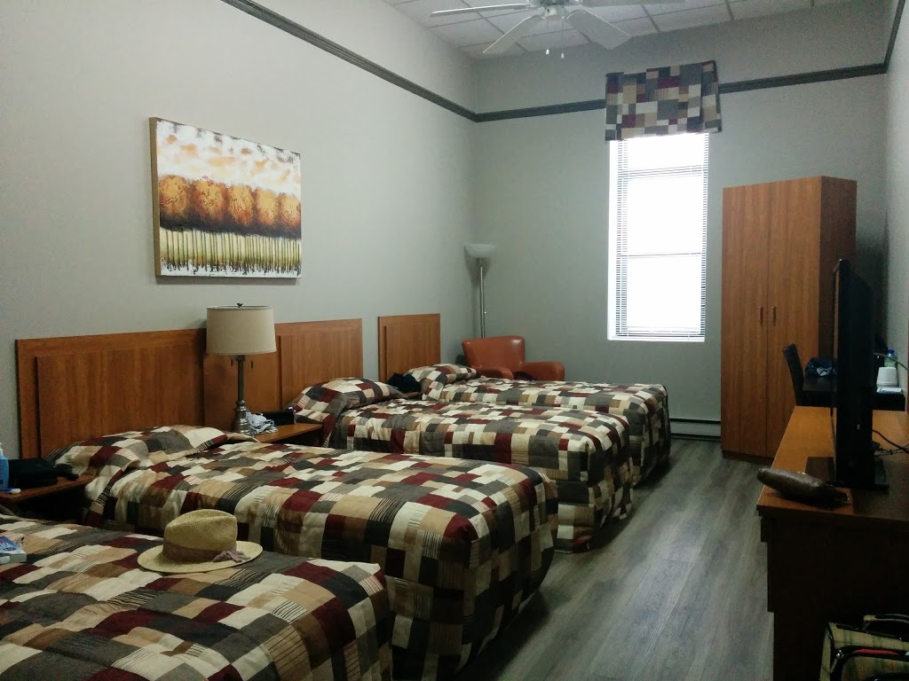Maison De La Madone | 10 Rue Denis Caron, Trois-Rivières, QC G8T 3W9, Canada | Phone: (819) 375-4997