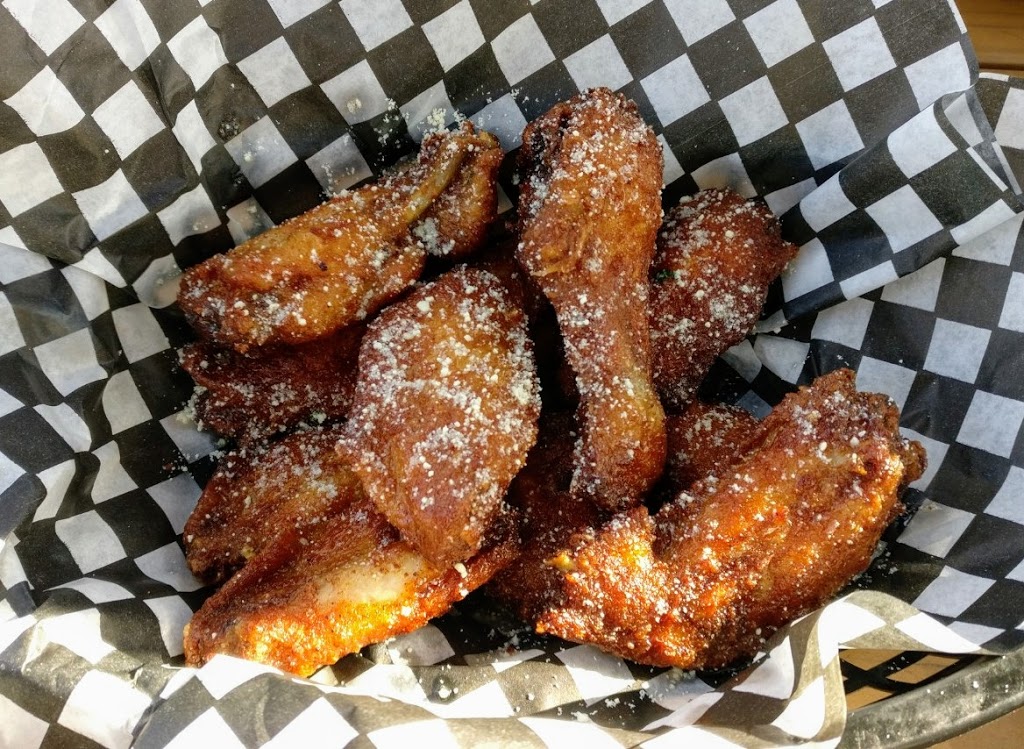 Tipsy Pig Pub Evanston | 2060 Symons Valley Pkwy NW, Calgary, AB T3P 0M9, Canada | Phone: (403) 453-3332