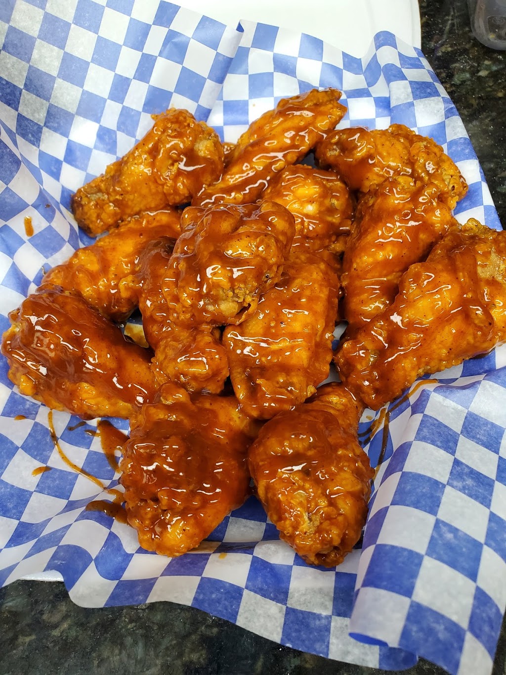 Guelph Pizza, Wings & Burgers | 338 Waterloo Ave Unit B, Guelph, ON N1H 3J8, Canada | Phone: (519) 341-3000