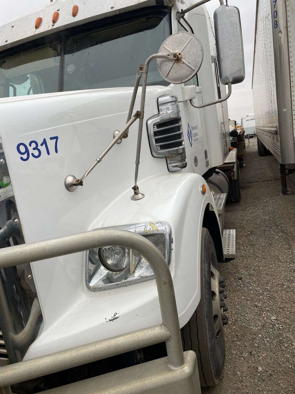 Diamond M Logistics | TRUCK YARD, 280058 twp rd 242A, Chestermere, AB Office, Unit 3, box 209, 203 central ave west , Linden, TRUCK YARD, 280058 Township Rd 242A, Chestermere, AB T0M 1N0, Canada | Phone: (639) 590-4305