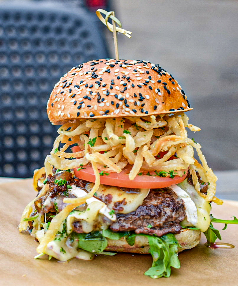 HAMBRGR St. Catharines | 233 St Paul St, St. Catharines, ON L2R 3M6, Canada | Phone: (289) 362-4440