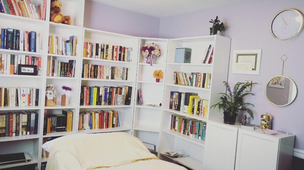 The Library: Reiki Studio | 777 Jones St, Kelowna, BC V1Y 2S6, Canada | Phone: (250) 859-0267