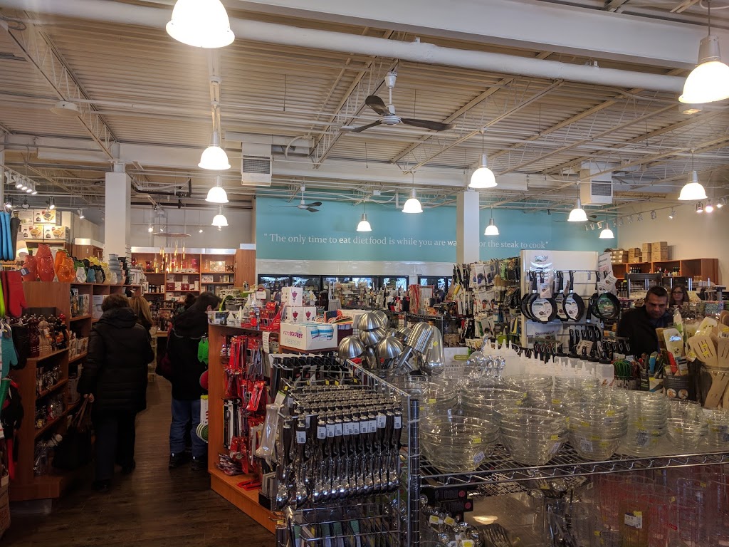 Grace in the kitchen | 442 Hazeldean Rd, Ottawa, ON K2L 1V2, Canada | Phone: (613) 521-4818