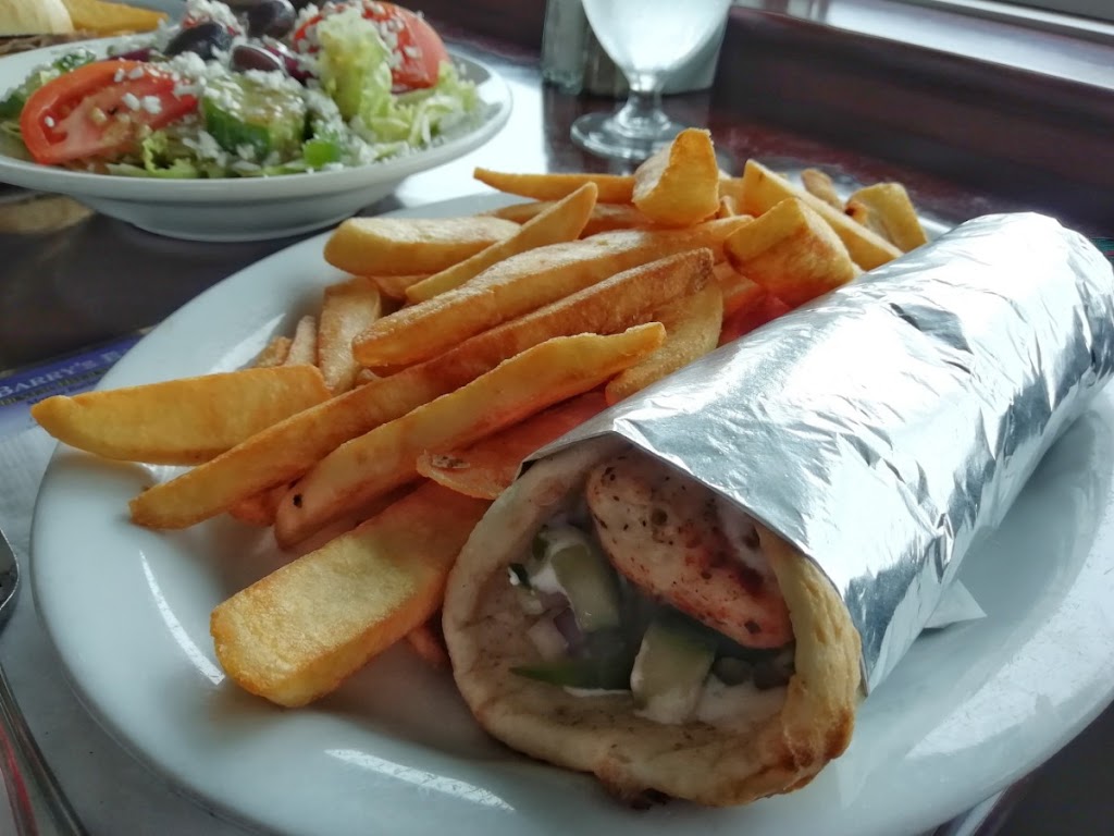 Vitos Pizzeria | 19587 Opeongo Line, Barrys Bay, ON K0J 1B0, Canada | Phone: (613) 756-5252